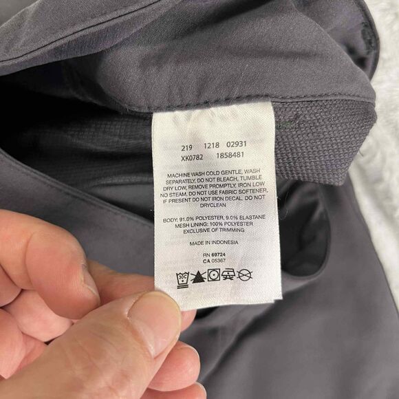 Columbia Capri Pants Women’s Size 10 Gray Outdoor Hiking Active Stretch Nylon - Picture 6 of 9